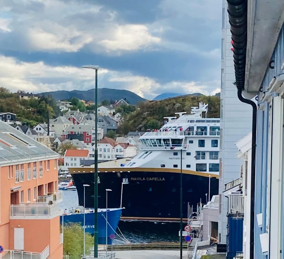 Apartments At The Sentrum Kristiansund Exterior foto